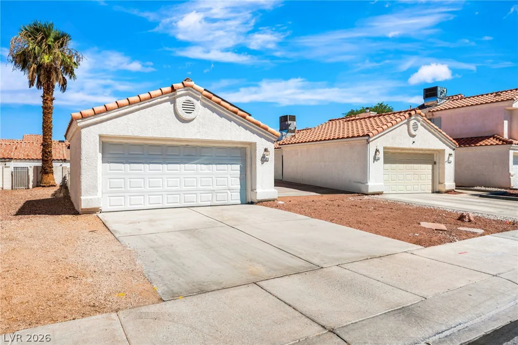 1520 Bonnie Castle, Las Vegas, NV 89108