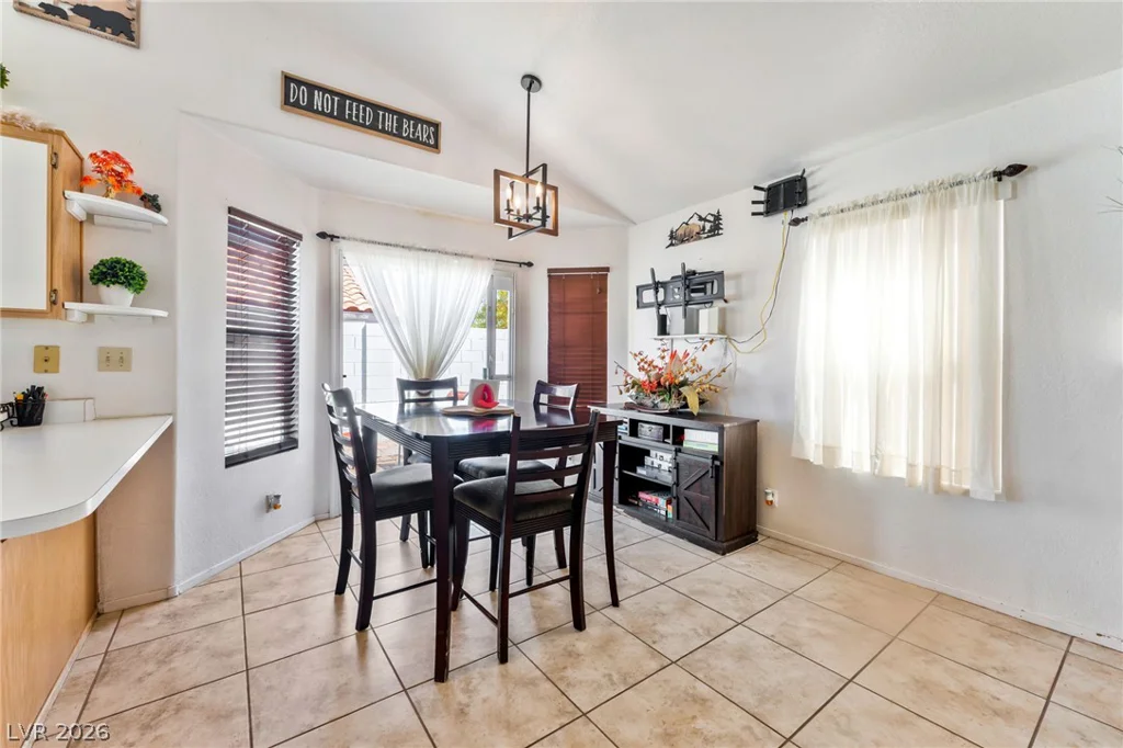 1520 Bonnie Castle, Las Vegas, NV 89108