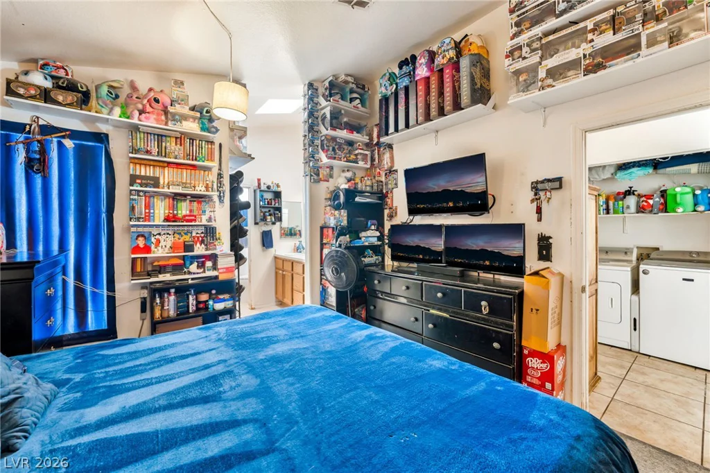 1520 Bonnie Castle, Las Vegas, NV 89108