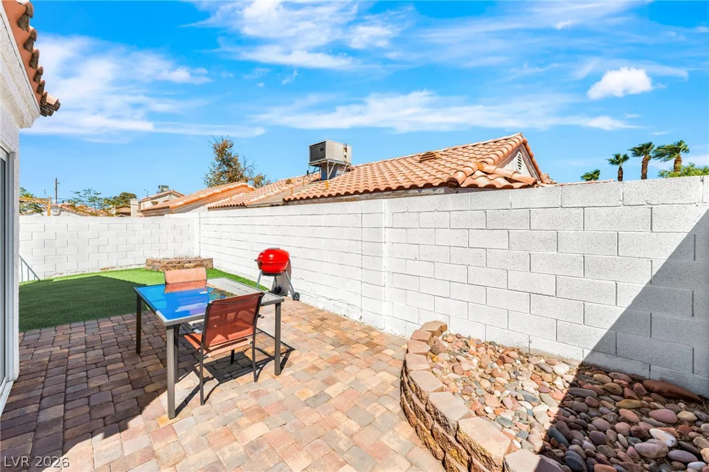 1520 Bonnie Castle, Las Vegas, NV 89108