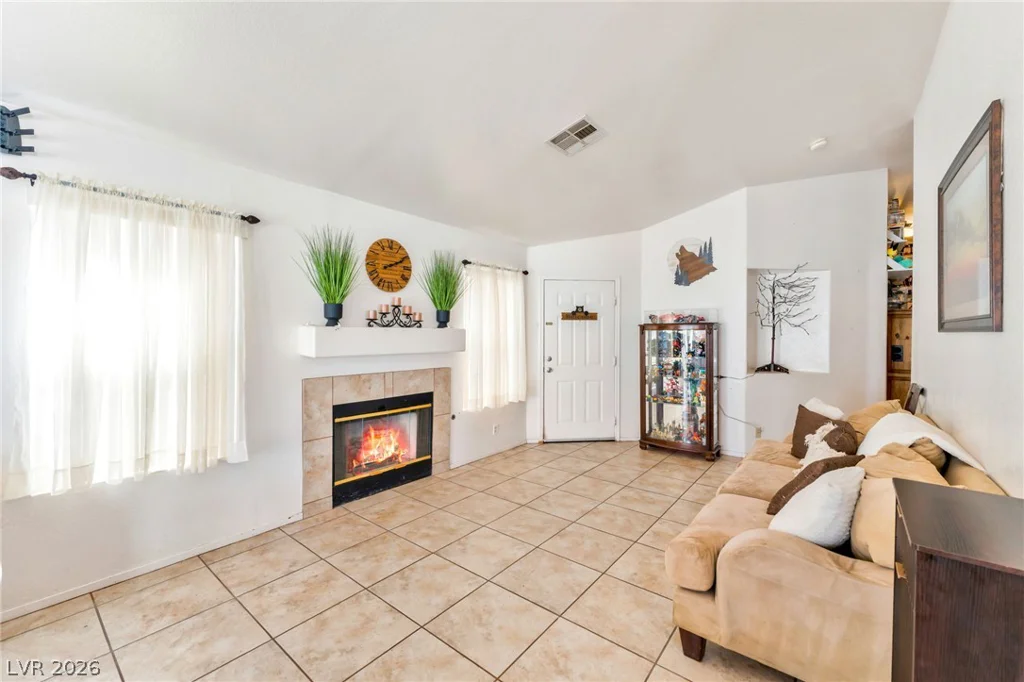1520 Bonnie Castle, Las Vegas, NV 89108