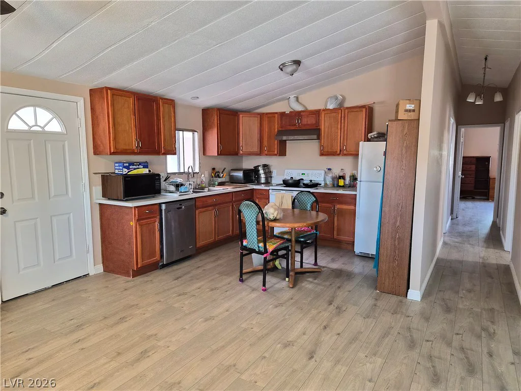 2860 Irene, Pahrump, NV 89060