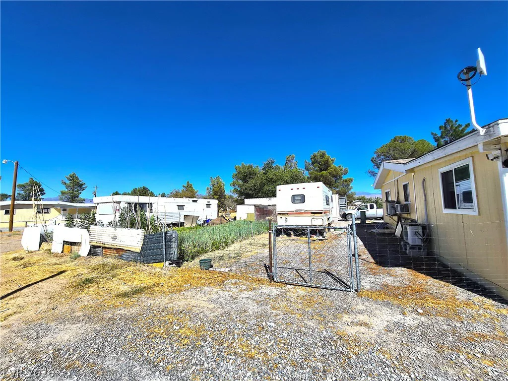 2860 Irene, Pahrump, NV 89060