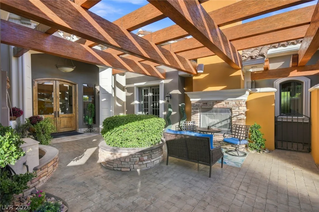 1364 Opal Valley, Henderson, NV 89052