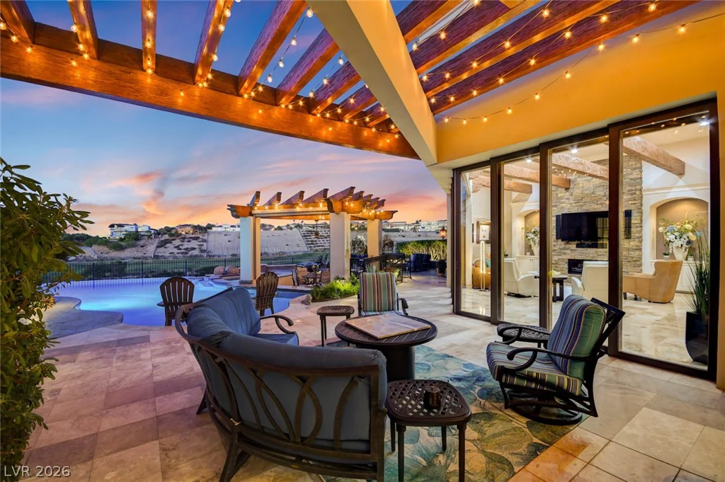 1364 Opal Valley, Henderson, NV 89052