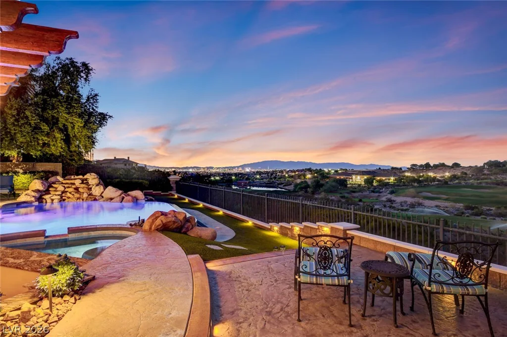 1364 Opal Valley, Henderson, NV 89052