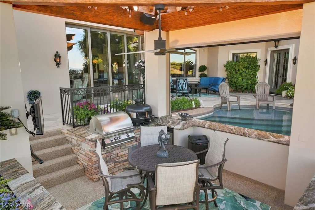 1364 Opal Valley, Henderson, NV 89052