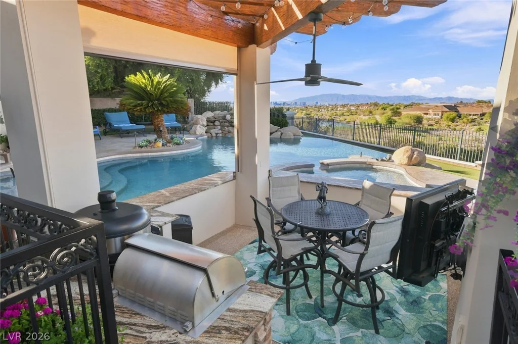 1364 Opal Valley, Henderson, NV 89052