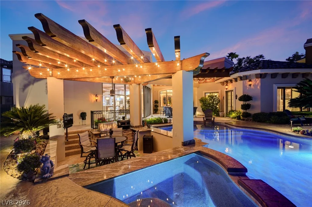 1364 Opal Valley, Henderson, NV 89052