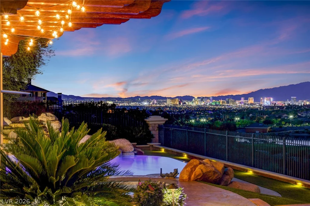 1364 Opal Valley, Henderson, NV 89052
