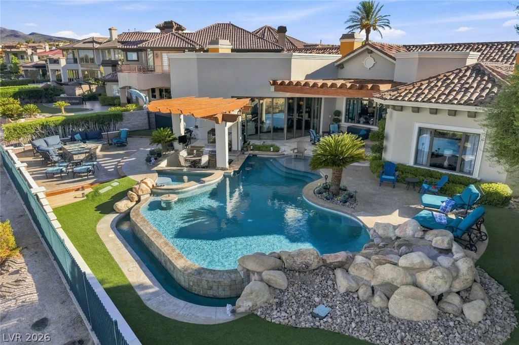 1364 Opal Valley, Henderson, NV 89052