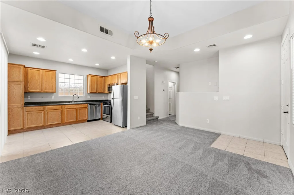 6443 Goldfield, North Las Vegas, NV 89084