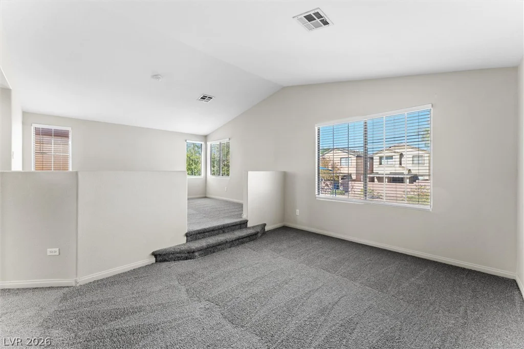 6443 Goldfield, North Las Vegas, NV 89084