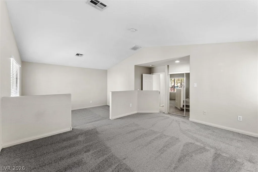 6443 Goldfield, North Las Vegas, NV 89084