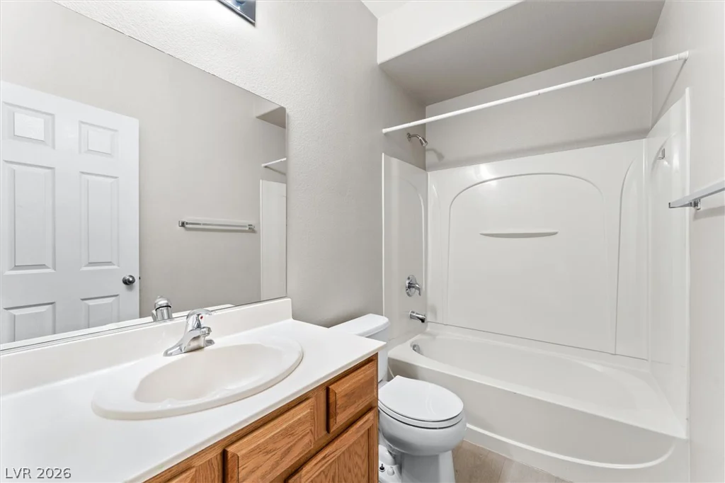 6443 Goldfield, North Las Vegas, NV 89084