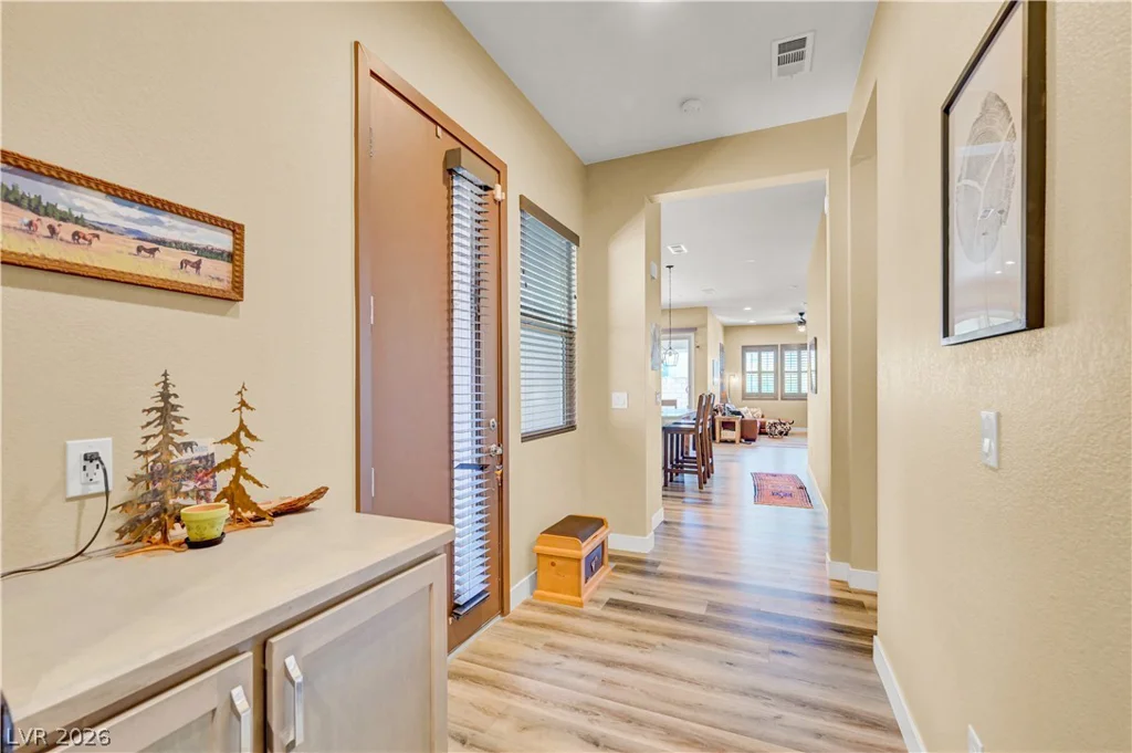 8836 Trotternish Ridge, Las Vegas, NV 89166