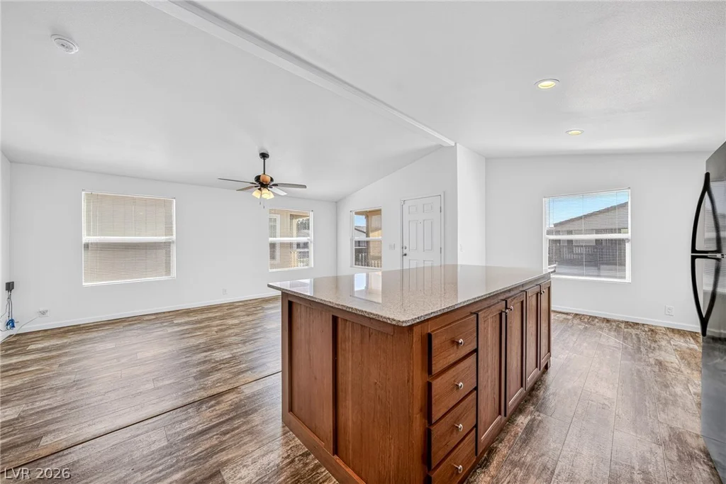 355 Myrtle Beach, Pahrump, NV 89048