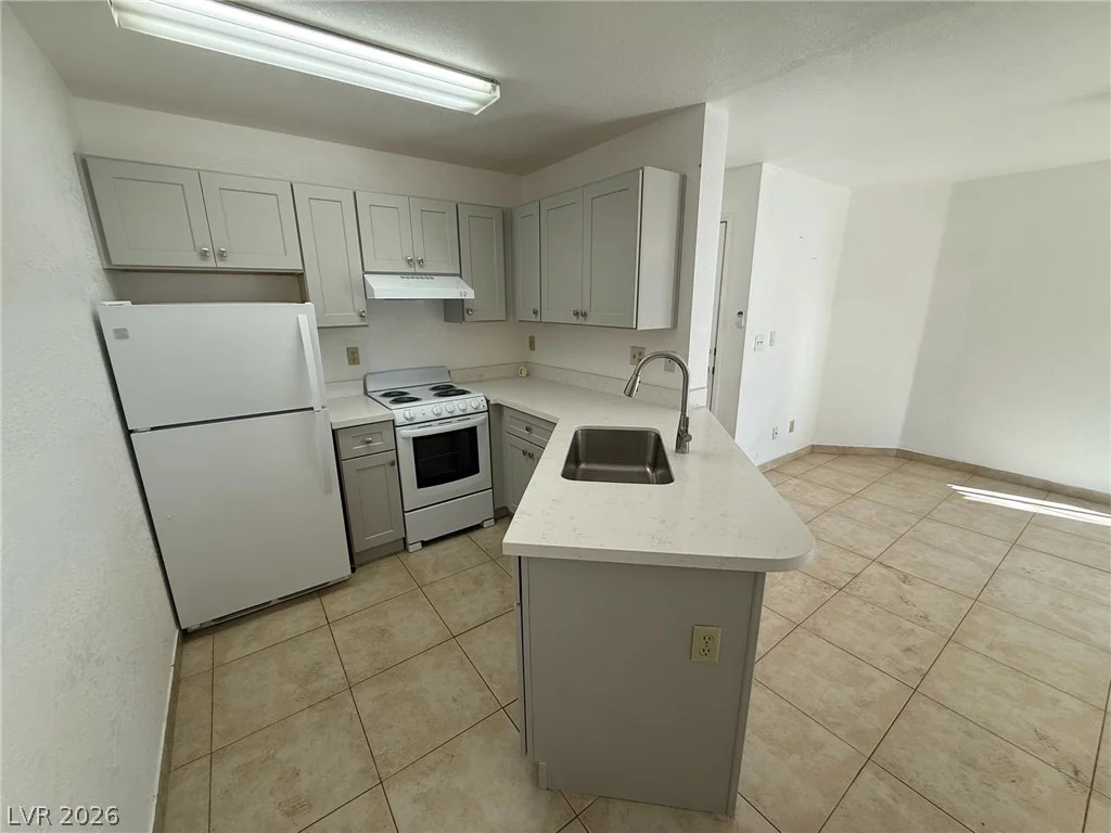 440 Elm, Las Vegas, NV 89169