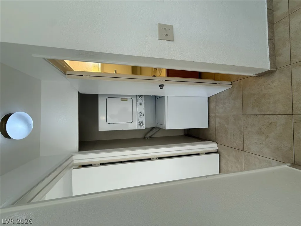 440 Elm, Las Vegas, NV 89169