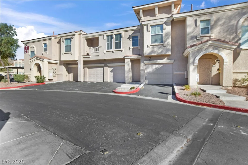 10550 Alexander, Las Vegas, NV 89129