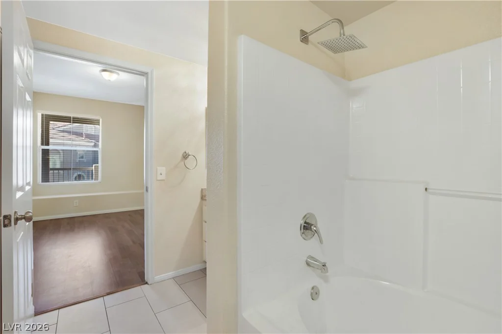 10550 Alexander, Las Vegas, NV 89129