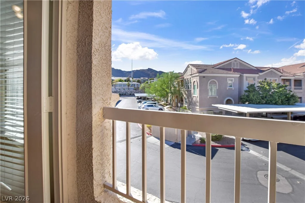 10550 Alexander, Las Vegas, NV 89129
