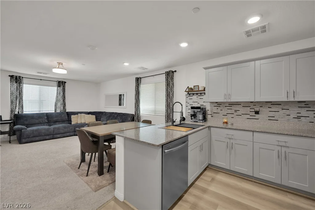 2844 Mariner Turquoise, Las Vegas, NV 89183