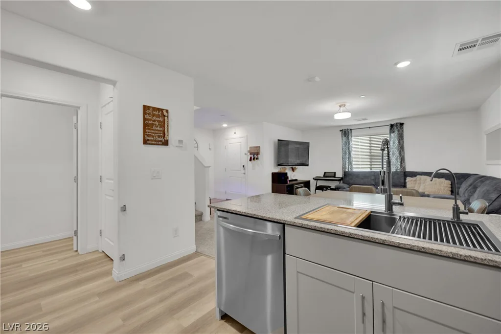 2844 Mariner Turquoise, Las Vegas, NV 89183