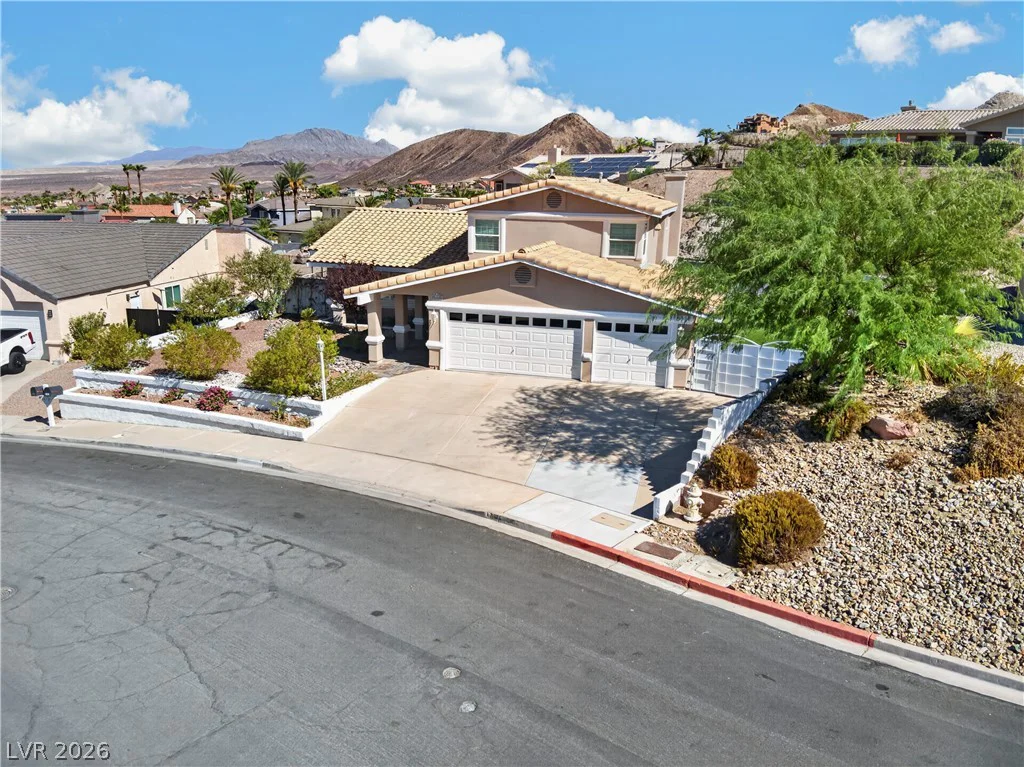 1049 Geranium, Henderson, NV 89011