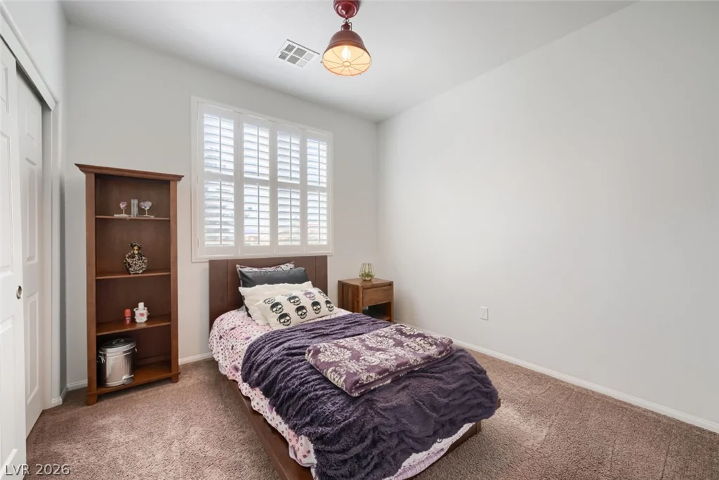 2621 Rainbow River, Las Vegas, NV 89142