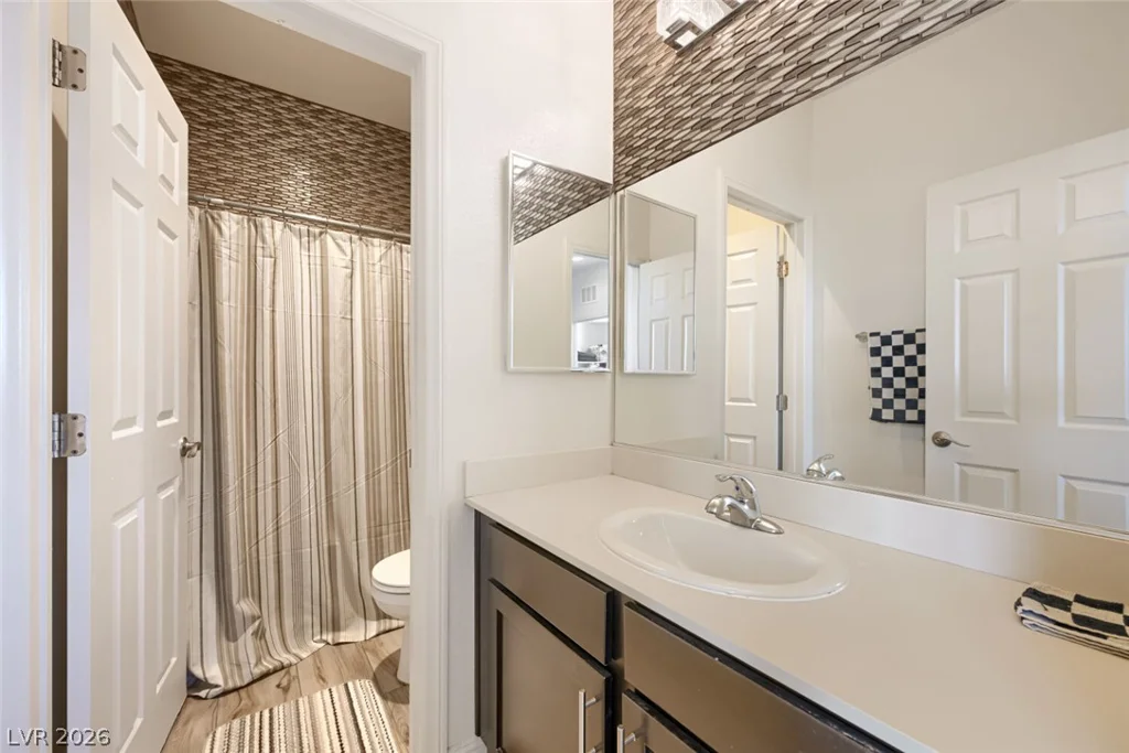 2621 Rainbow River, Las Vegas, NV 89142