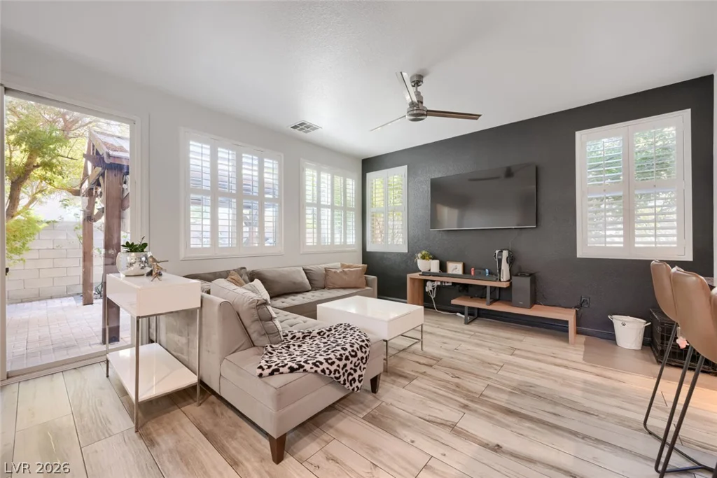 2621 Rainbow River, Las Vegas, NV 89142