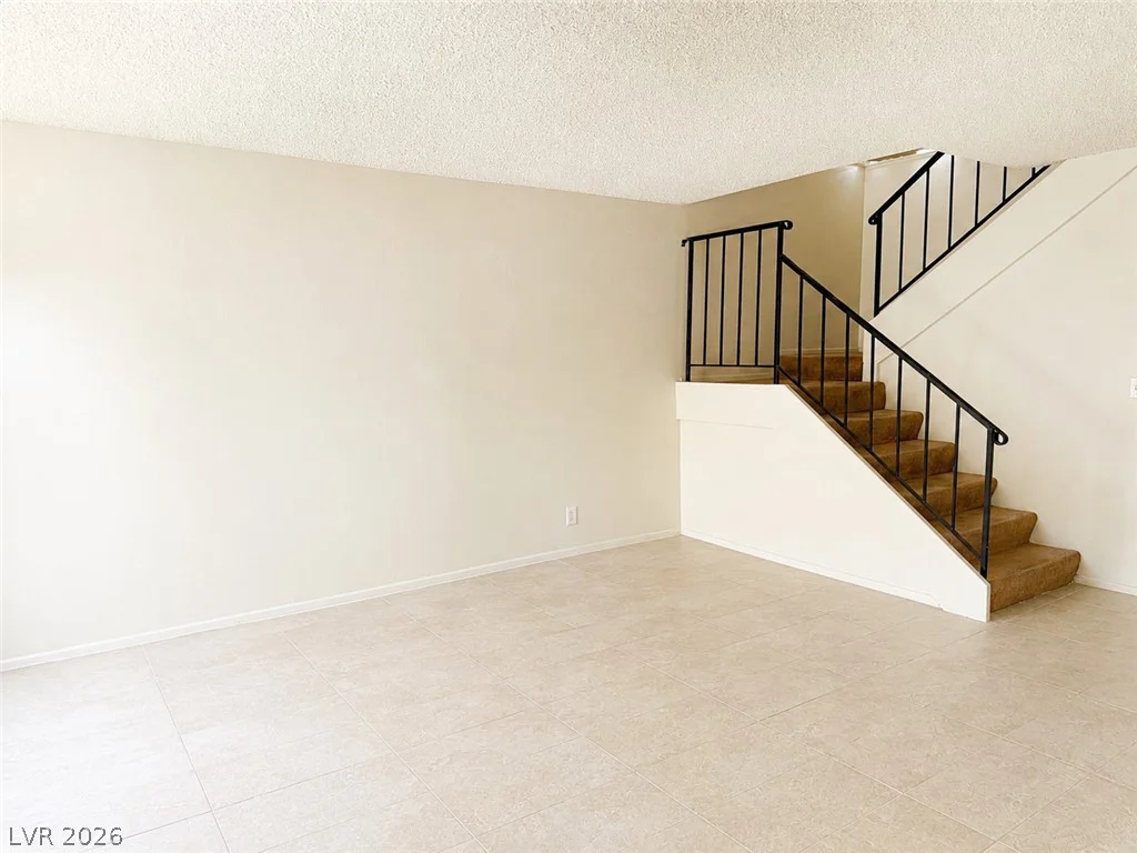 4338 Caliente, Las Vegas, NV 89119
