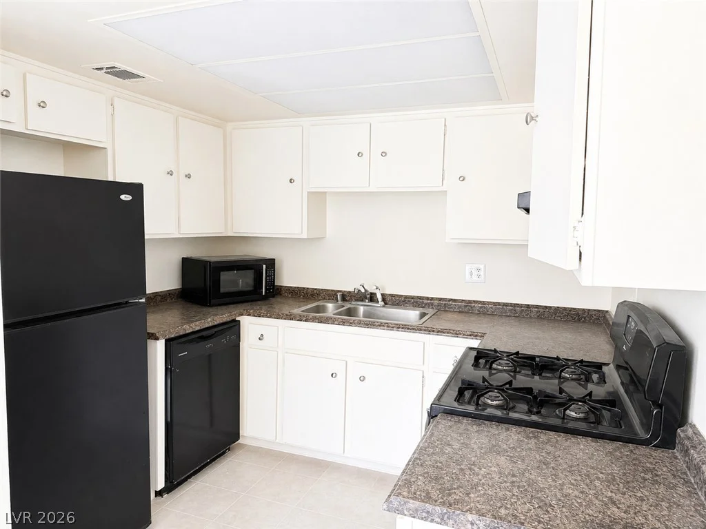 4338 Caliente, Las Vegas, NV 89119