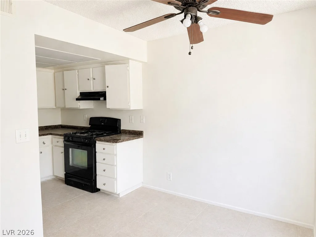 4338 Caliente, Las Vegas, NV 89119