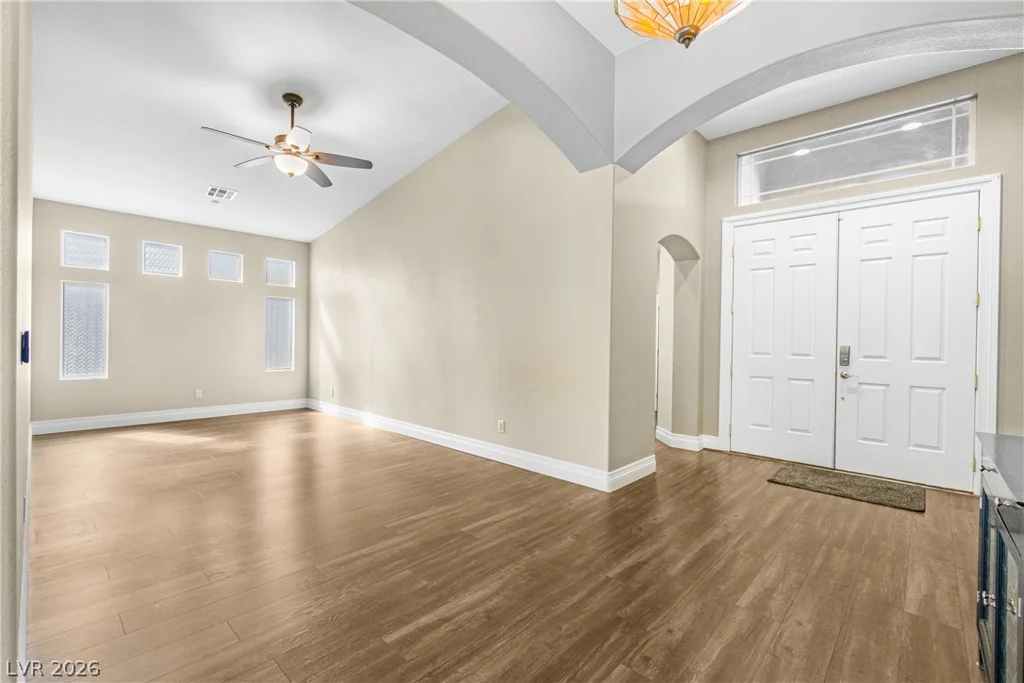 6718 Hawthorne Creek, Las Vegas, NV 89131
