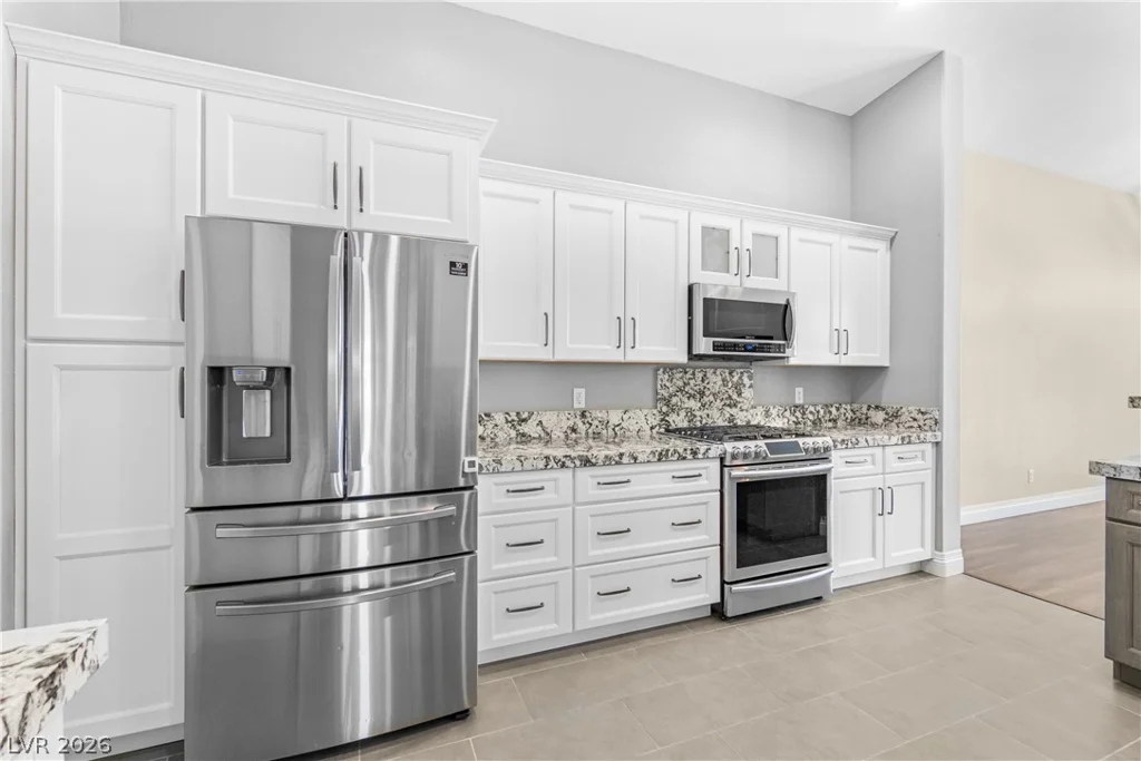 6718 Hawthorne Creek, Las Vegas, NV 89131