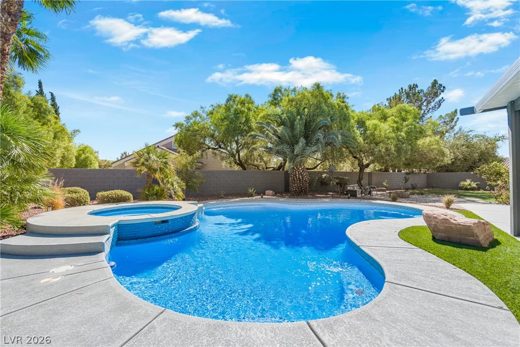 6718 Hawthorne Creek, Las Vegas, NV 89131