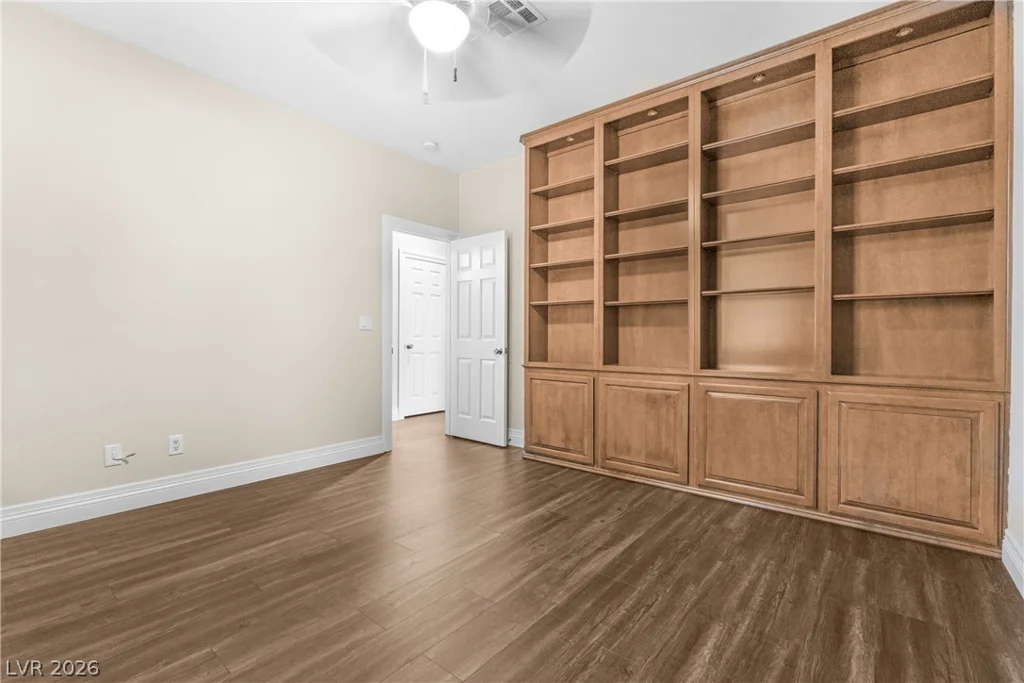 6718 Hawthorne Creek, Las Vegas, NV 89131