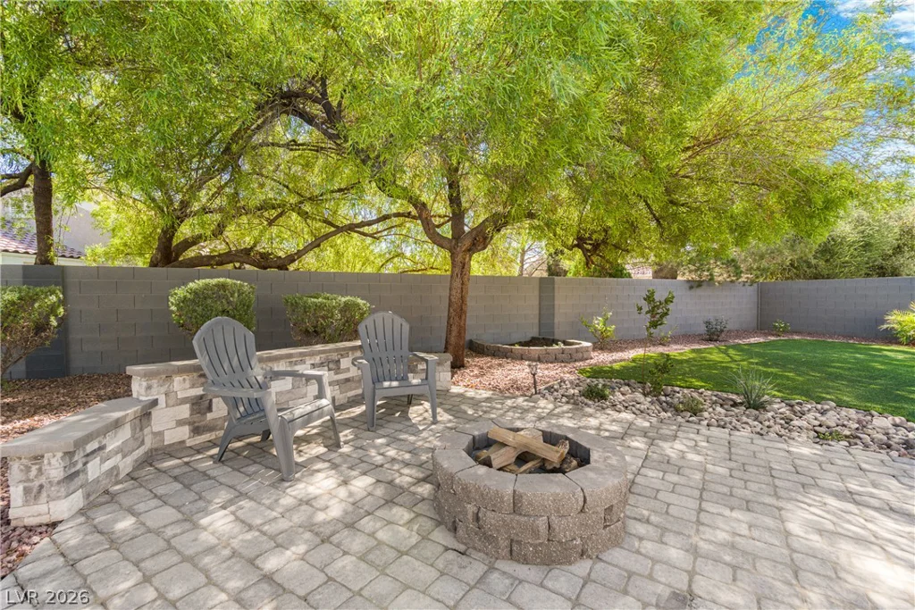 6718 Hawthorne Creek, Las Vegas, NV 89131