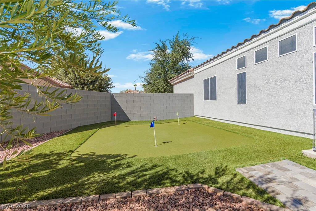 6718 Hawthorne Creek, Las Vegas, NV 89131