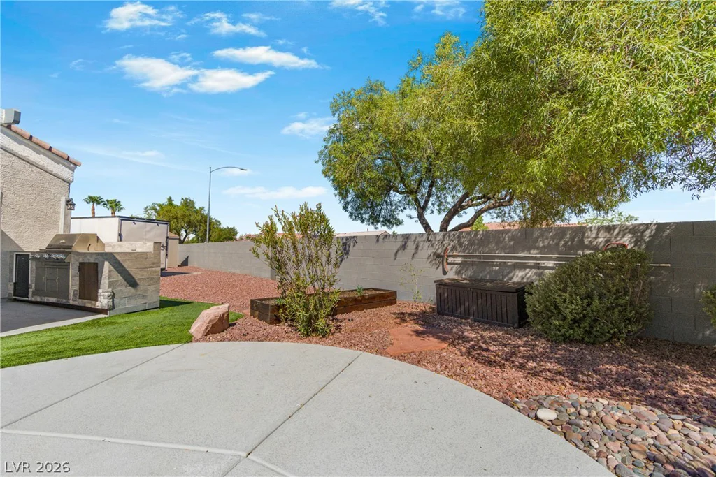 6718 Hawthorne Creek, Las Vegas, NV 89131