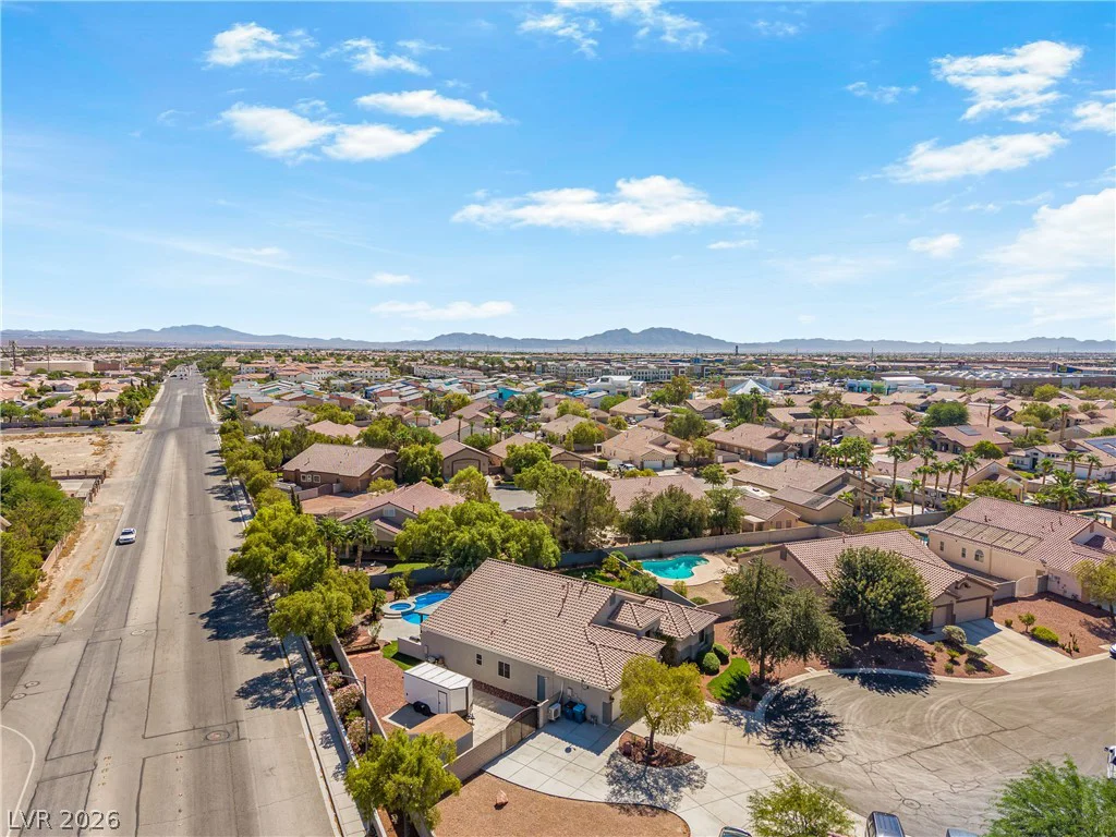 6718 Hawthorne Creek, Las Vegas, NV 89131