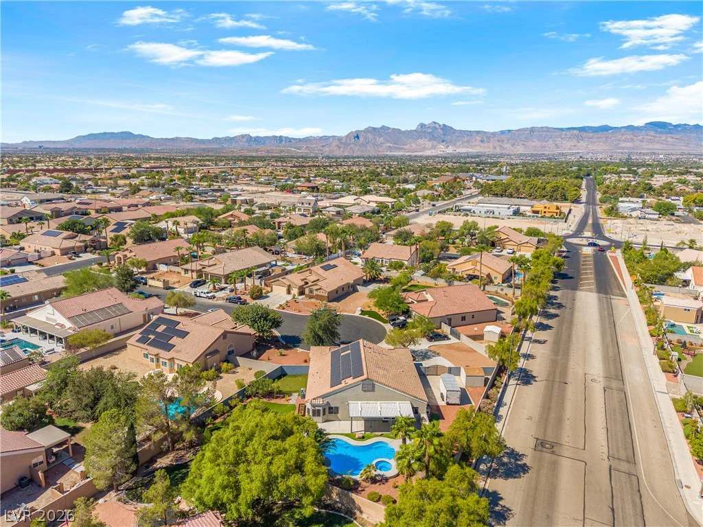 6718 Hawthorne Creek, Las Vegas, NV 89131