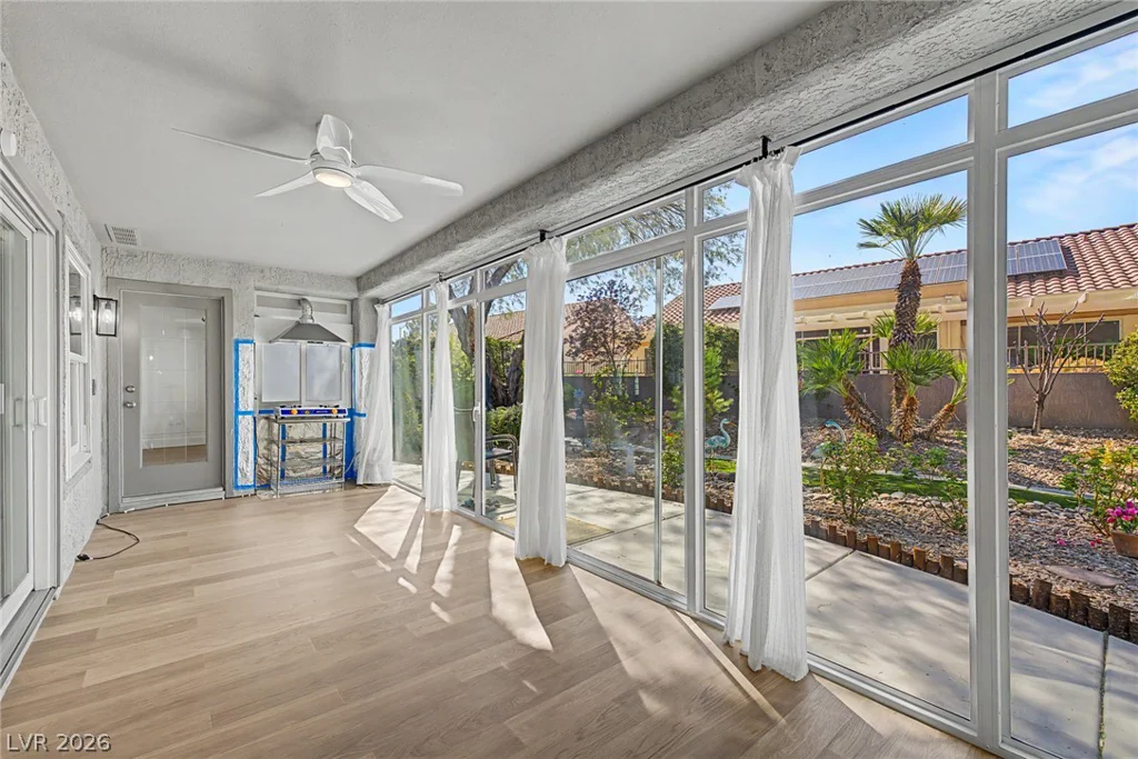 2423 Denham, Las Vegas, NV 89134