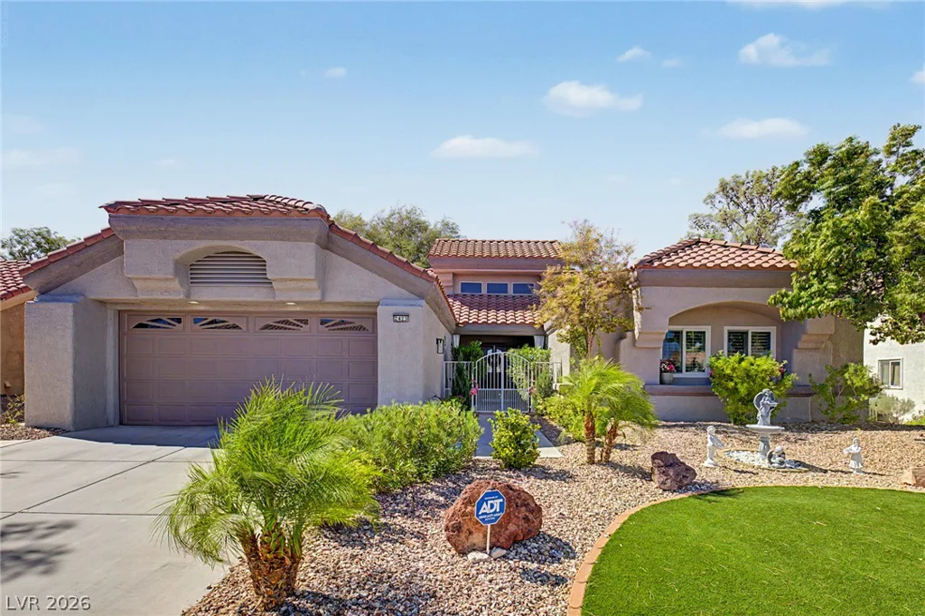 2423 Denham, Las Vegas, NV 89134