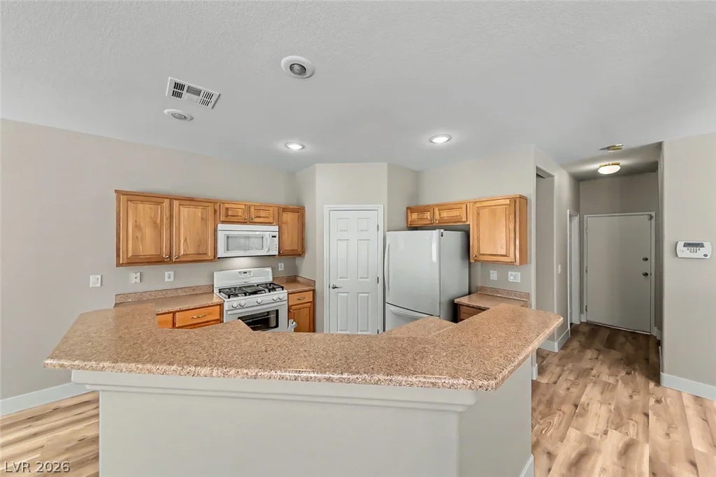 8685 Traveling Breeze, Las Vegas, NV 89178