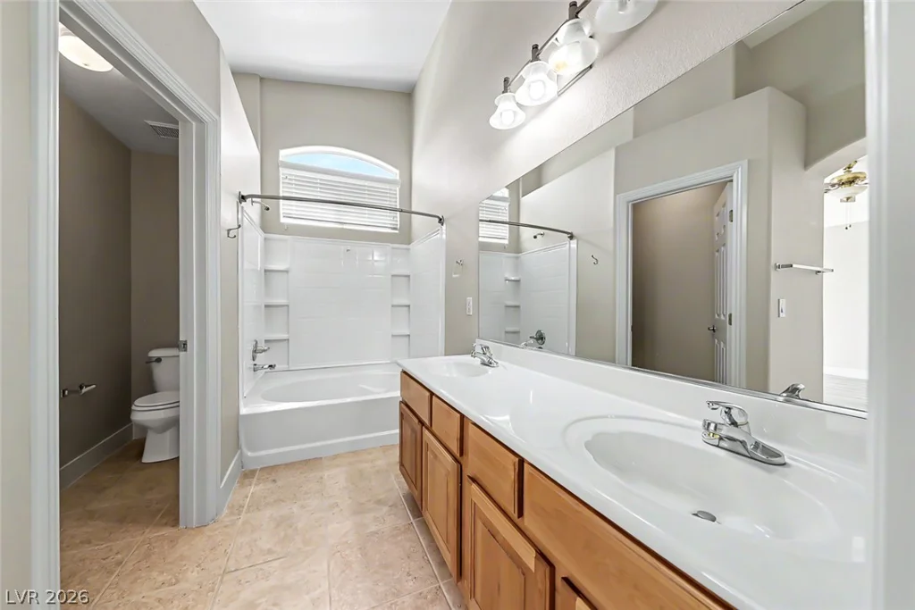 8685 Traveling Breeze, Las Vegas, NV 89178