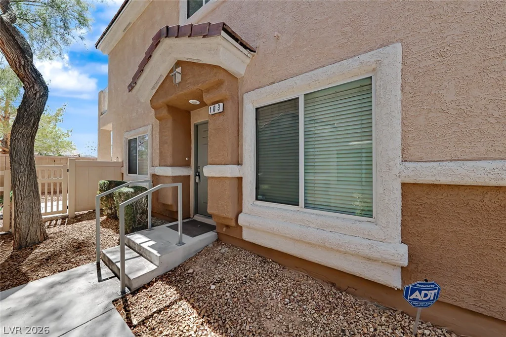 8685 Traveling Breeze, Las Vegas, NV 89178