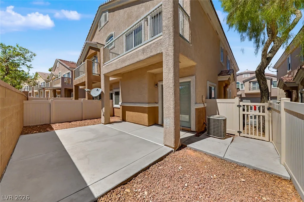 8685 Traveling Breeze, Las Vegas, NV 89178